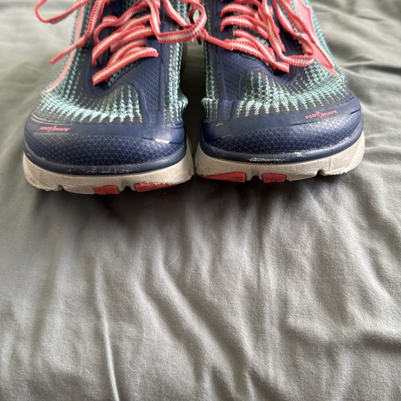 Altra Torin 3.0 8 - Picture 6 of 7